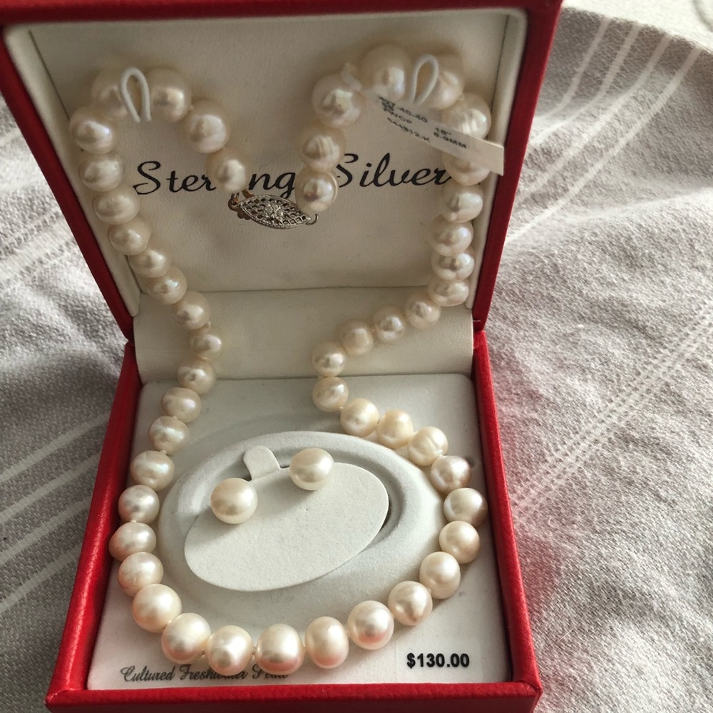 Brand New Freshwater Pearls and Earring Set